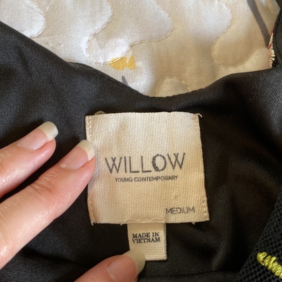 Black Tanktop with Sheer Floral Stitch - Picture 2 of 3